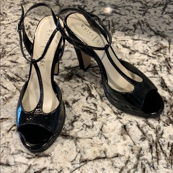 WHBM patent heels - Picture 1 of 3